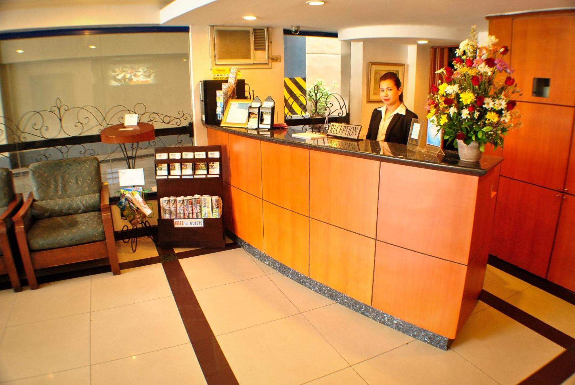 Fersal Hotel - Манила Екстериор снимка