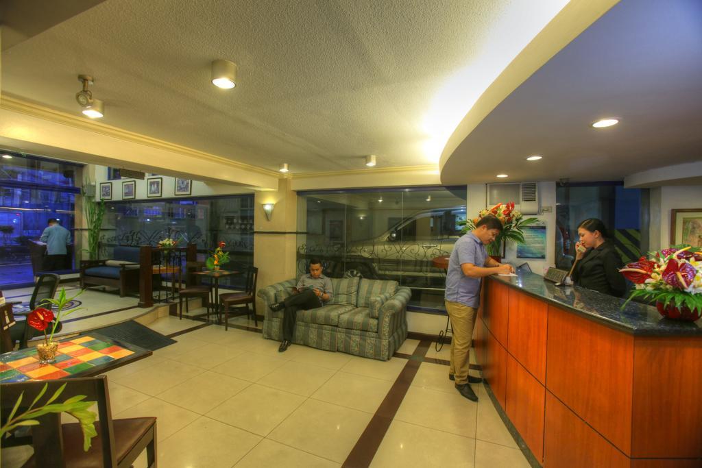 Fersal Hotel - Манила Екстериор снимка